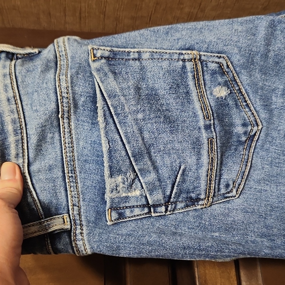 BKE slim low rise Jeans nwot